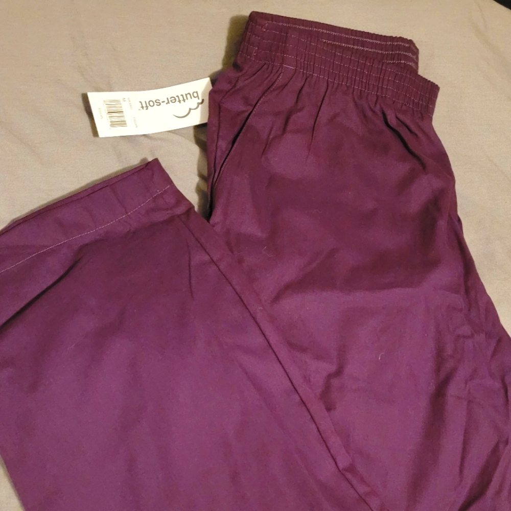 Scrub pants